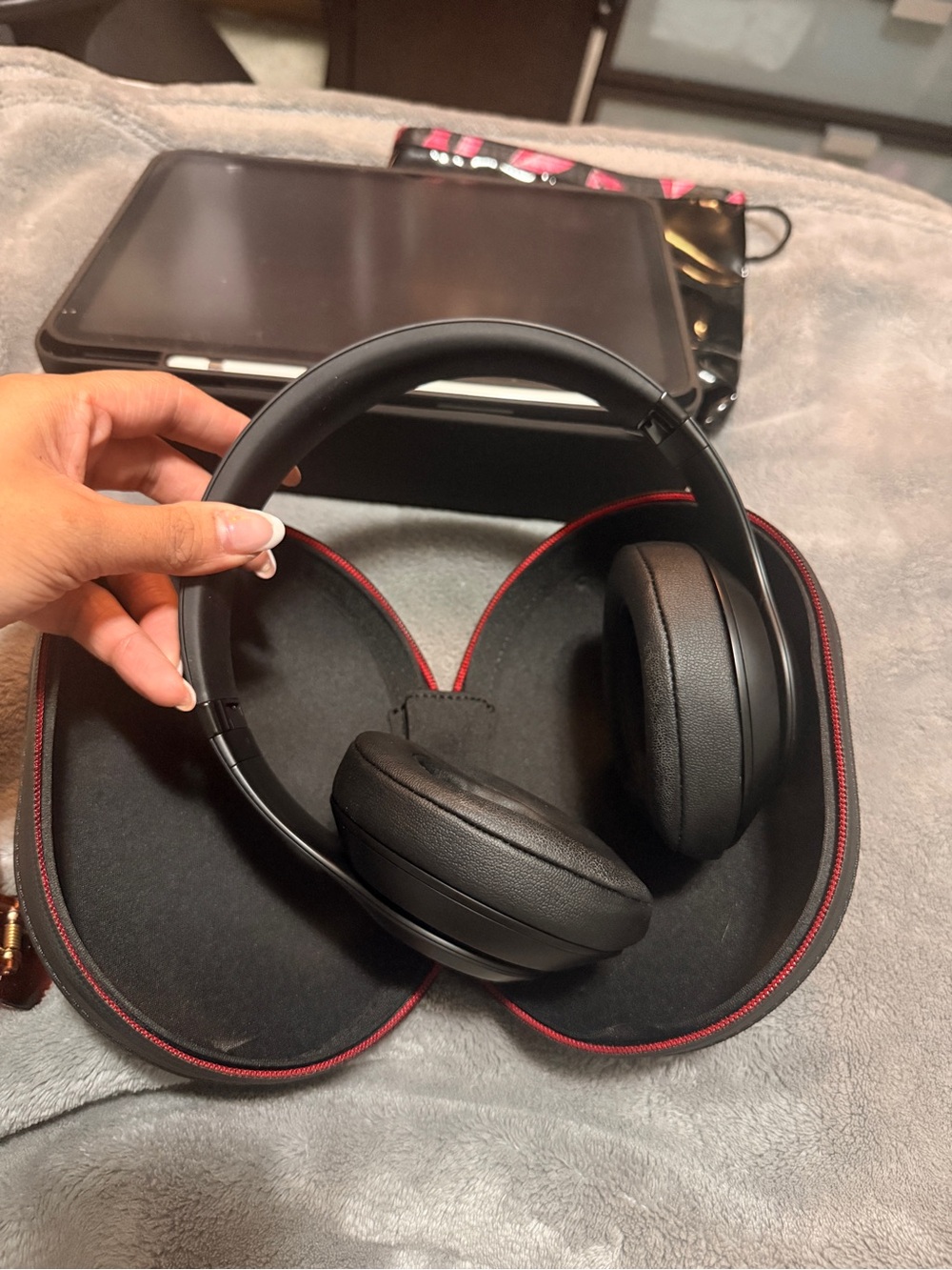 Beats by Dre Black Headphones with Red Accents